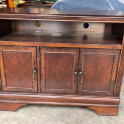 Olympia Estate - Cabinets, Camping, Stools, Tools, Small Appliances