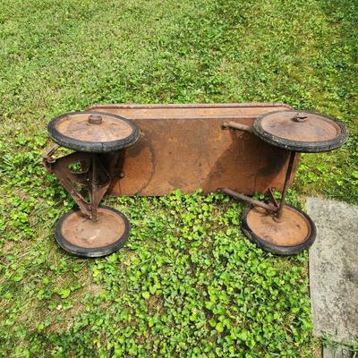 Vintage  Pacific Flyer Metal Wagon Yard Art