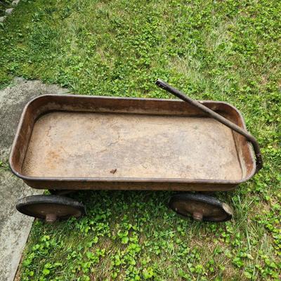 Vintage  Pacific Flyer Metal Wagon Yard Art