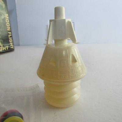 Vintage Avon Moon Flight Game and Shampoo in Space Capsule, See All Photos