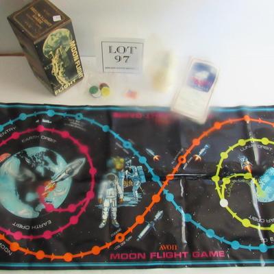 Vintage Avon Moon Flight Game and Shampoo in Space Capsule, See All Photos