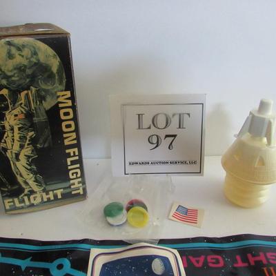 Vintage Avon Moon Flight Game and Shampoo in Space Capsule, See All Photos