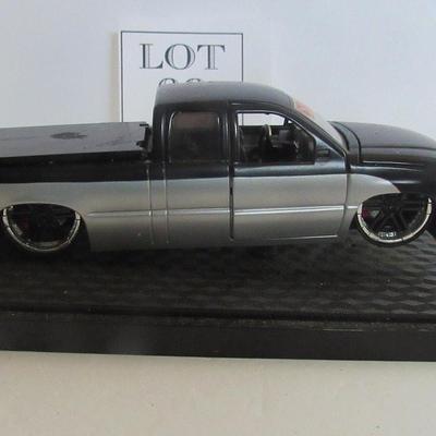 2004 Chev Silverado Truck on Base