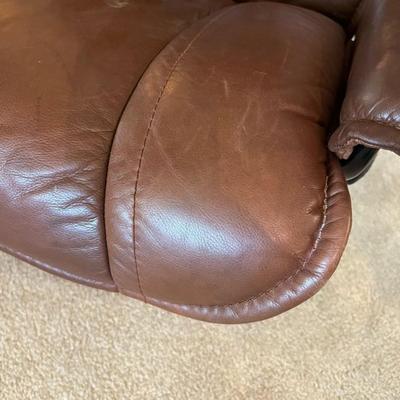 Vintage Ekornes Stressless Mayfair recliner and matching ottoman (Made in Norway)