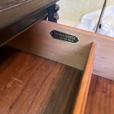 Griswold - Guest Co Antique Dresser With Mirror