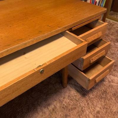 Gorgeous Oak Bankers Courtroom Desk (DESK ONLY) has matching chair + filing cabinet