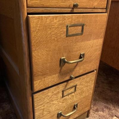 Gorgeous Oak Filing Cabinet