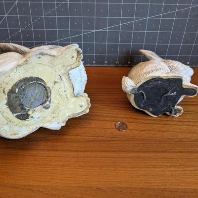 2 Bunnies Decor