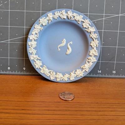 Small Wedgewood Koi Plate - made in England