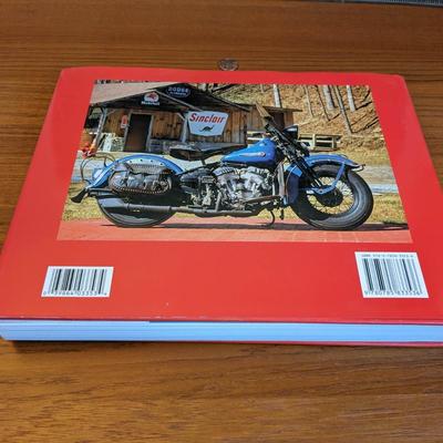 Harley Davidson - An Illustrated Guide Coffee Table Book