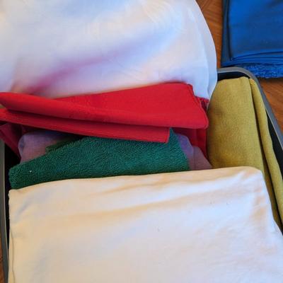 Misc. pile of napkins & table cloths