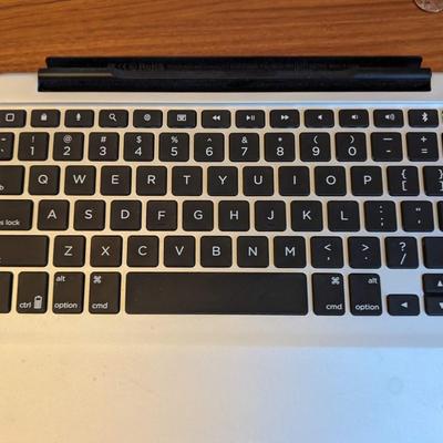 ZAGG external keyboard attachment