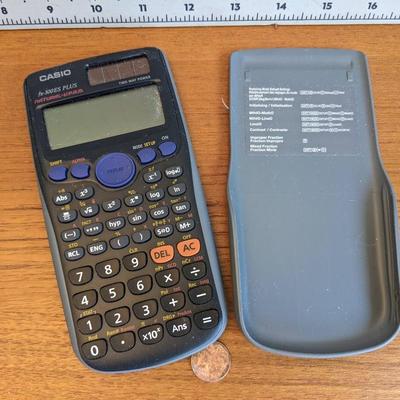 Casio fx-300ES Plus 