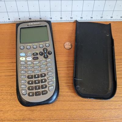 T1I-89 Titanium Texas Instruments Calculator