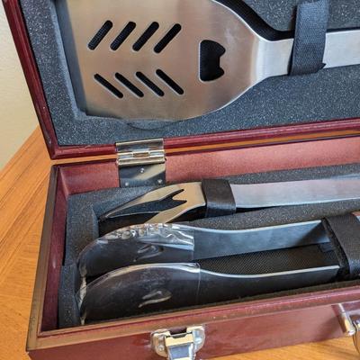 NEW Jackson 4-Piece BBQ Set in rosewood case