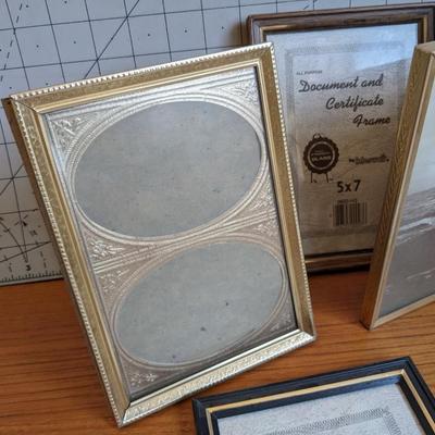 5 photo frames