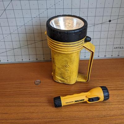 2 yellow flashlights