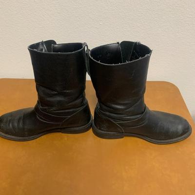 Men's Vibram No-Mark Boots Size 11 M
