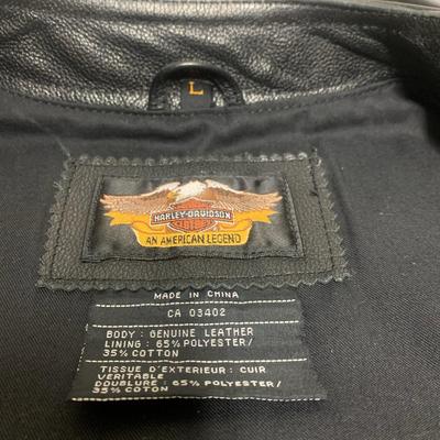 Harley Davidson Leather Vest with pins (size Large - adjustable sides)