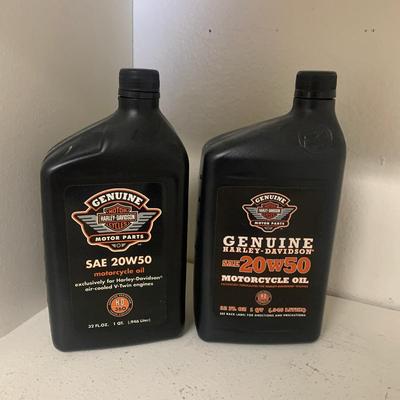 Genuine Harley Davidson motorcycle oil
