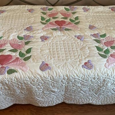 Vintage Handmade Quilt
