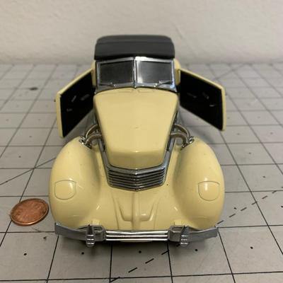 1937 Cord 812 Phaeton Coupe by Precision Models in box Franklin Mint