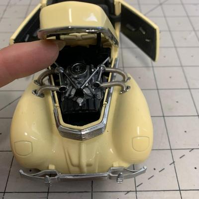 1937 Cord 812 Phaeton Coupe by Precision Models in box Franklin Mint