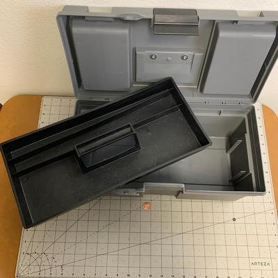 Benchtop All Purpose Toolbox (with misc screws)