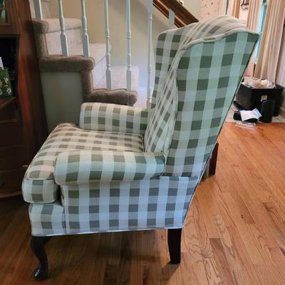 Wing Back Upholstered Chair (GR-CE)