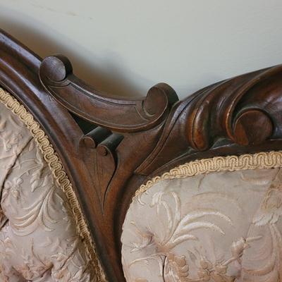 Victorian Style Medallion Settee (GR-CE)