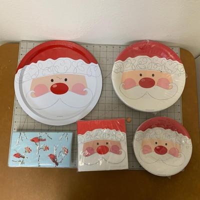 Christmas Santa Plates/napkins