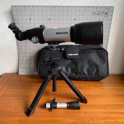 Meade 70AZ TR Telescope with tripod & bag
