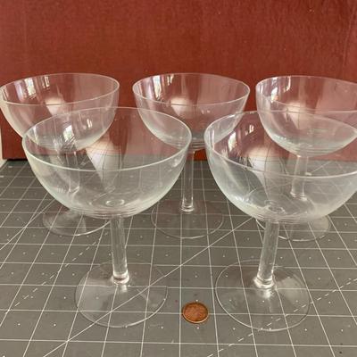 5 Martini Glasses