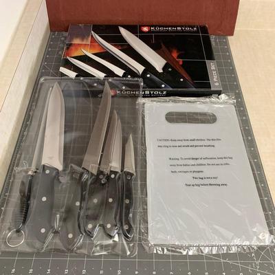 Kuchenstolz Precision Crafted Cutlery 6-piece set plus cutting board