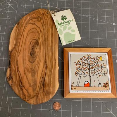 Solid Olive Wood Cutting Board + 1 vintage art Lillian Vernon Seasons Ceramic Trivet Tile