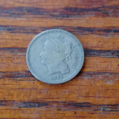LOT 33 1865 CIVIL WAR DATED THREE CENT COIN