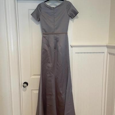 CUSTOM: SILVER FORMAL GOWN (WOMEN'S) SIZE 0