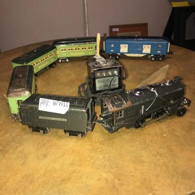 Pre WWII Model Train Cars Great Vintage Condition