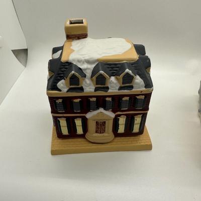 (3) Ceramic Christmas Decorative Homes