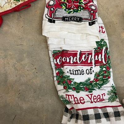 Christmas Kitchen Lot