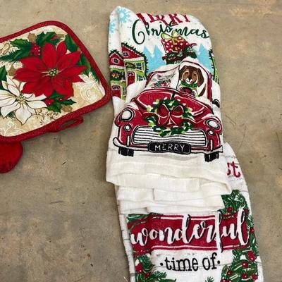 Christmas Kitchen Lot