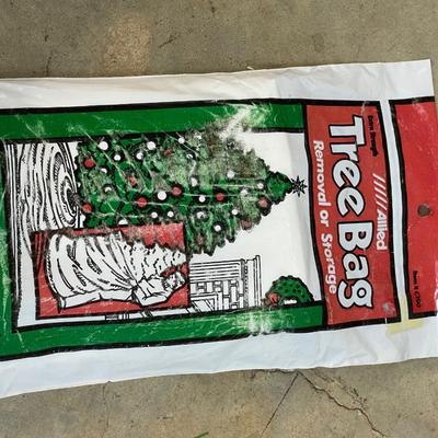Plaid Tree Skirt and New Tree Bag
