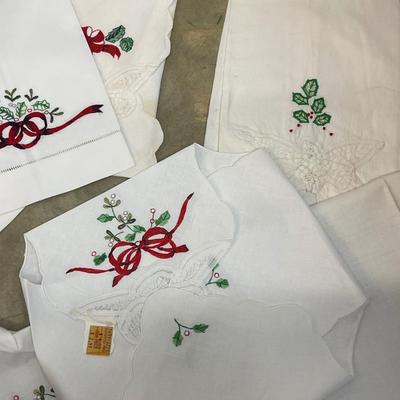 Embroidered Christmas Towel Lot
