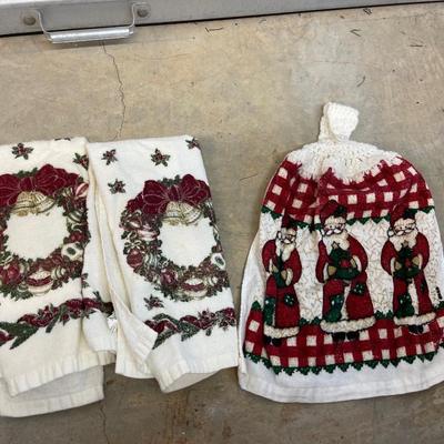 Christmas Towel Lot