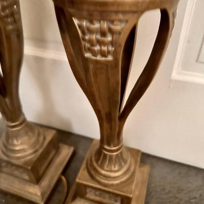 Pair lamps