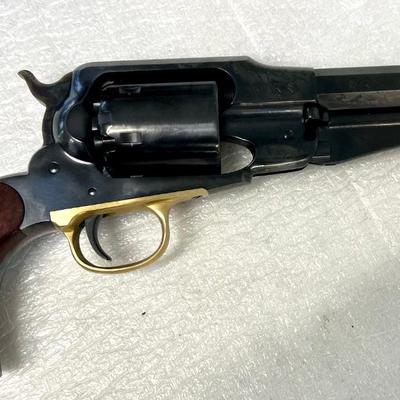 [T] Cimarron Cap and Ball Revolver