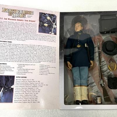 [R] Brotherhood of Arms Action Figures
