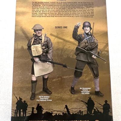 [R] Bayonets & Barbed Wire Action Figures