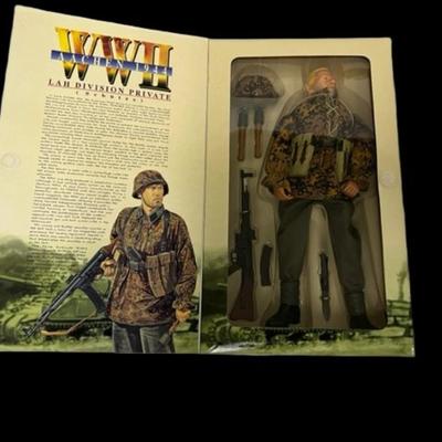 [R] Dragon WW2 Action Figures