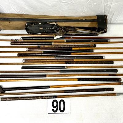 [G] Vintage/Antique Golf Club Set